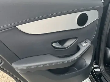 MERCEDES-BENZ GLC 300 e 4M Coupé Exclusive AHK CarPlay