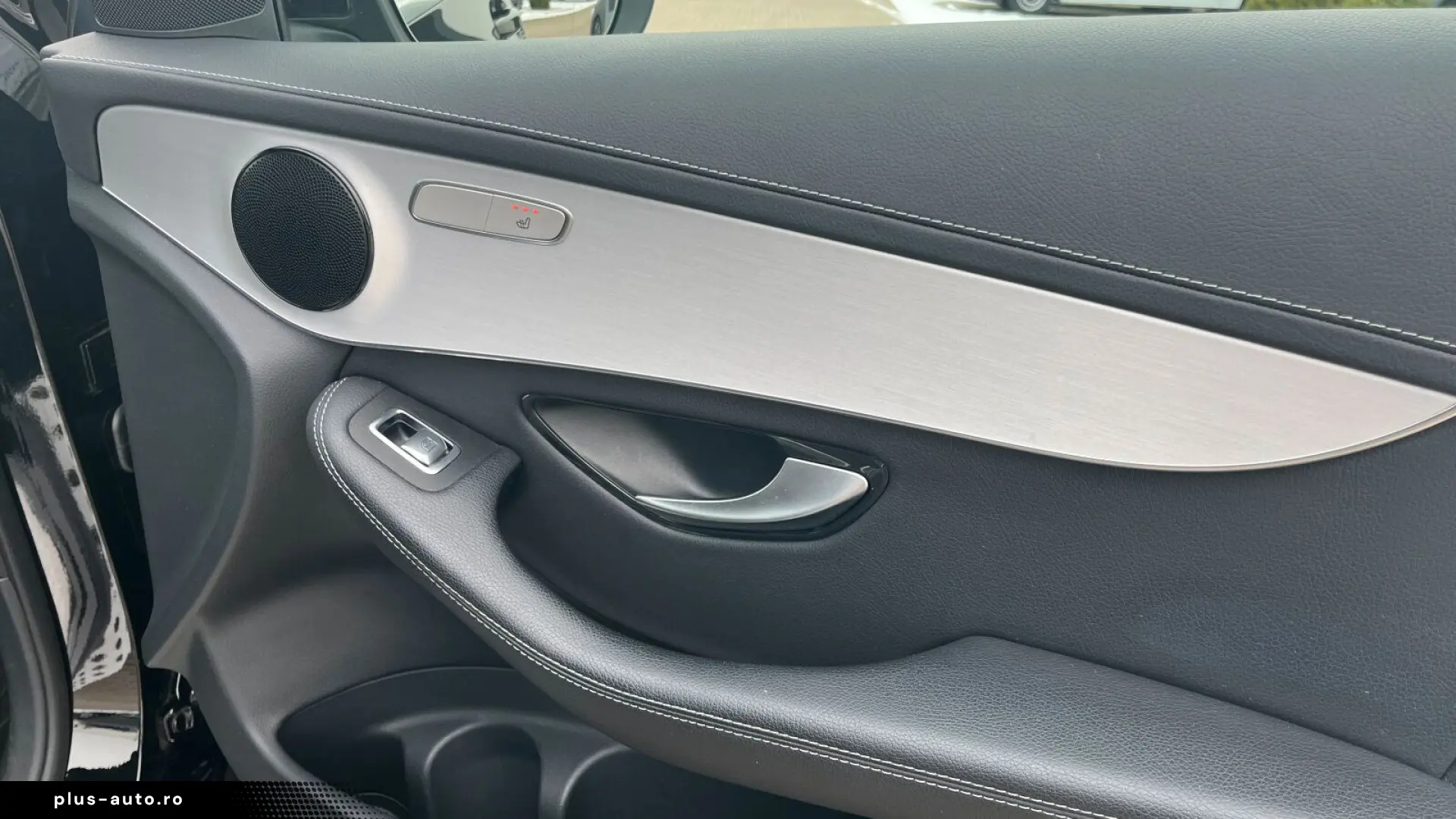 MERCEDES-BENZ GLC 300 e 4M Coupé Exclusive AHK CarPlay