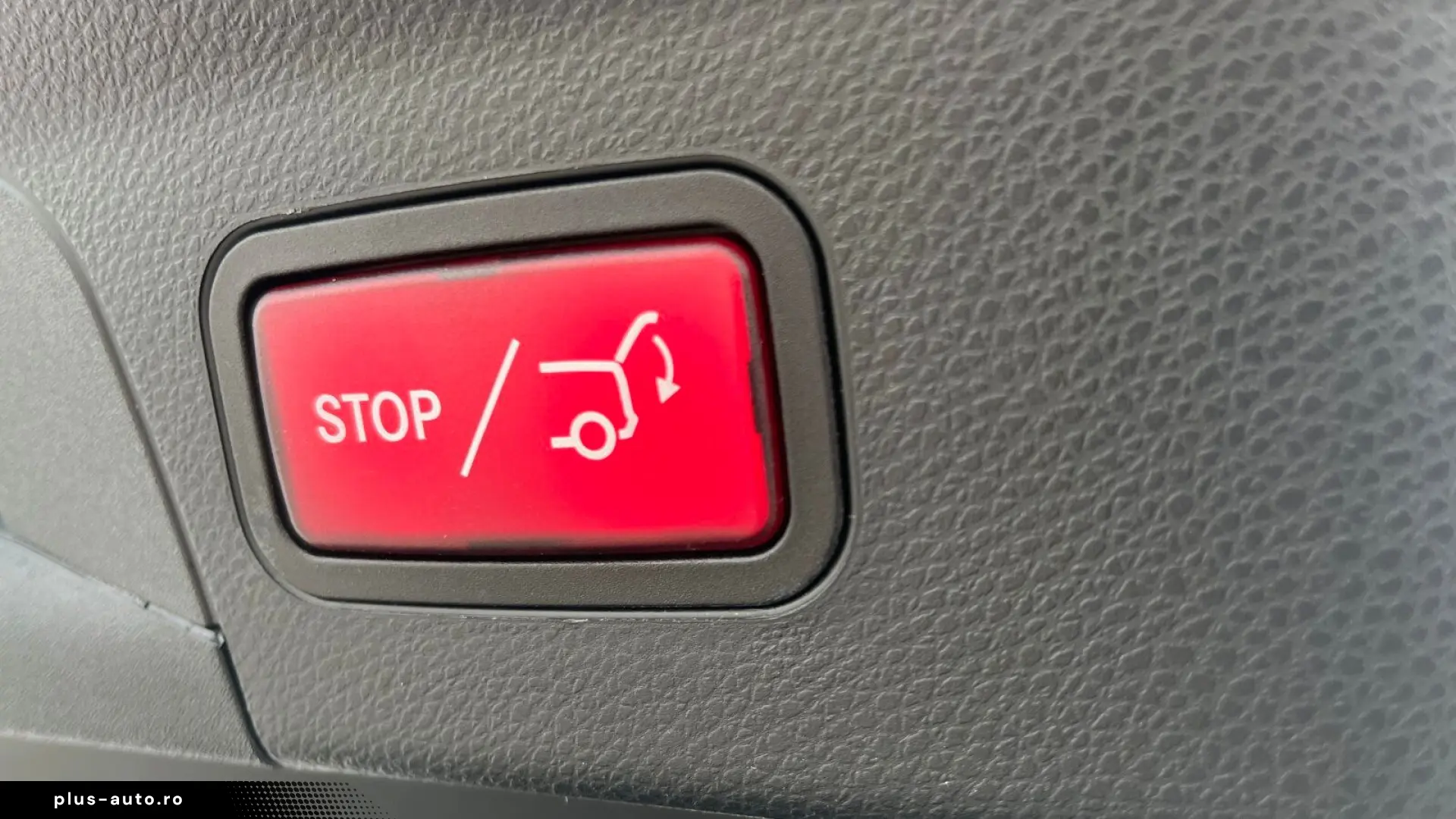 MERCEDES-BENZ GLC 300 e 4M Coupé Exclusive AHK CarPlay