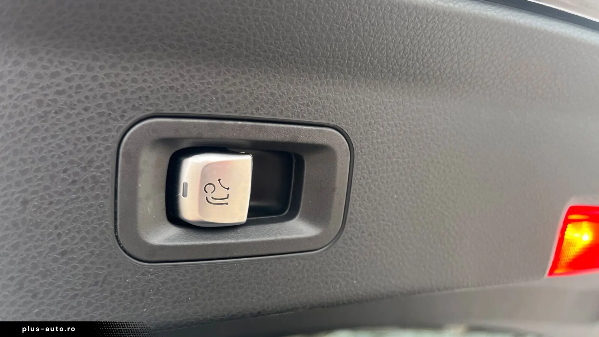 MERCEDES-BENZ GLC 300 e 4M Coupé Exclusive AHK CarPlay