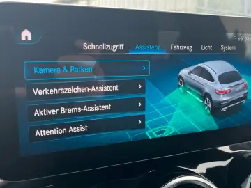 MERCEDES-BENZ GLC 300 e 4M Coupé Exclusive AHK CarPlay