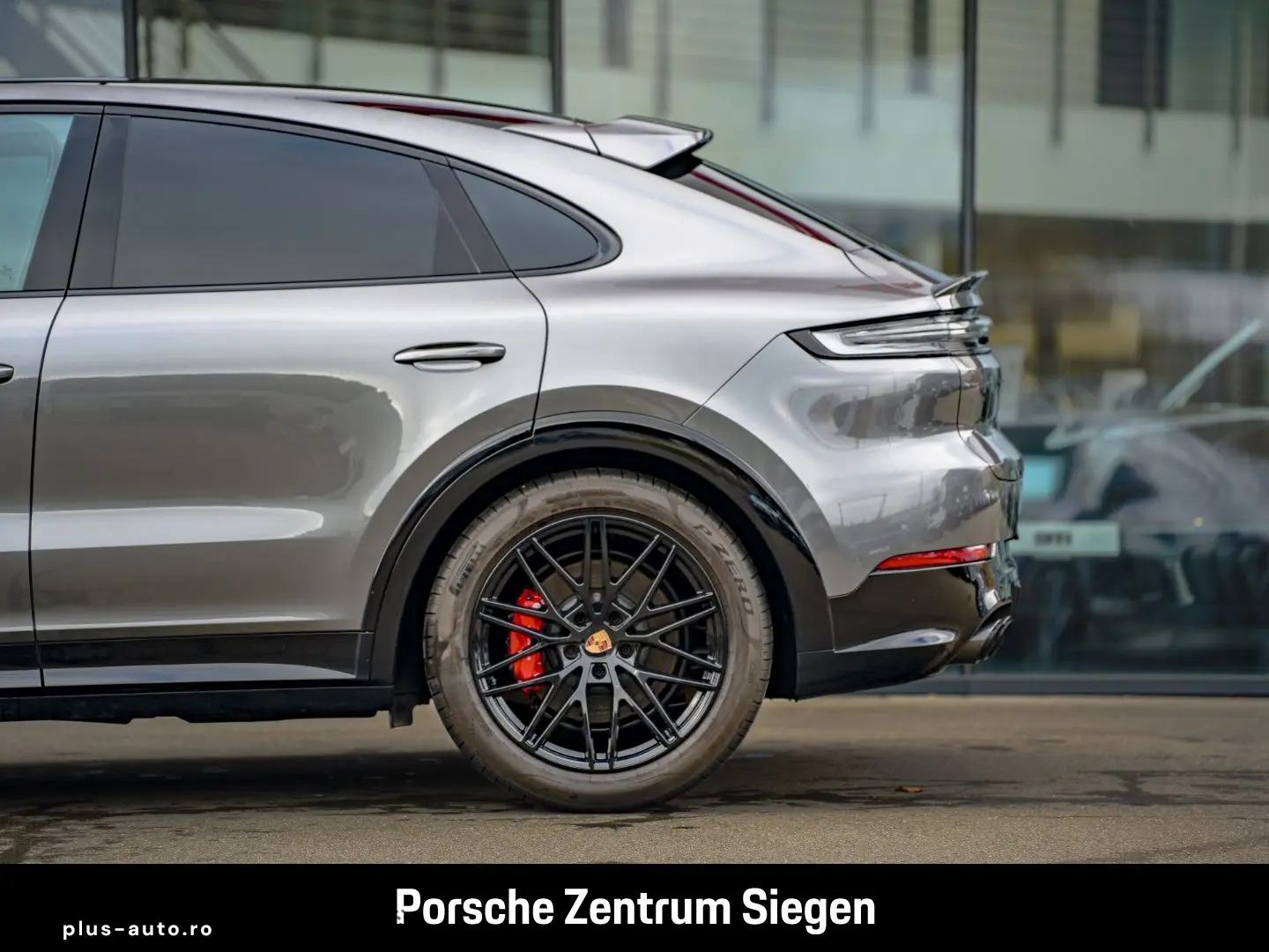 PORSCHE Cayenne GTS Coupe AHK Hinterachslenkung Head-Up
