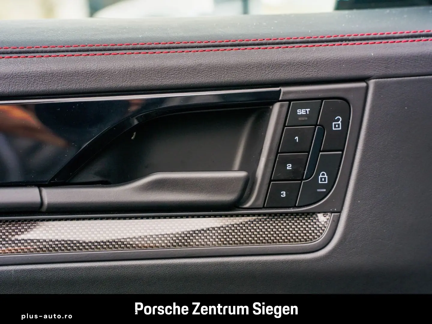 PORSCHE Cayenne GTS Coupe AHK Hinterachslenkung Head-Up