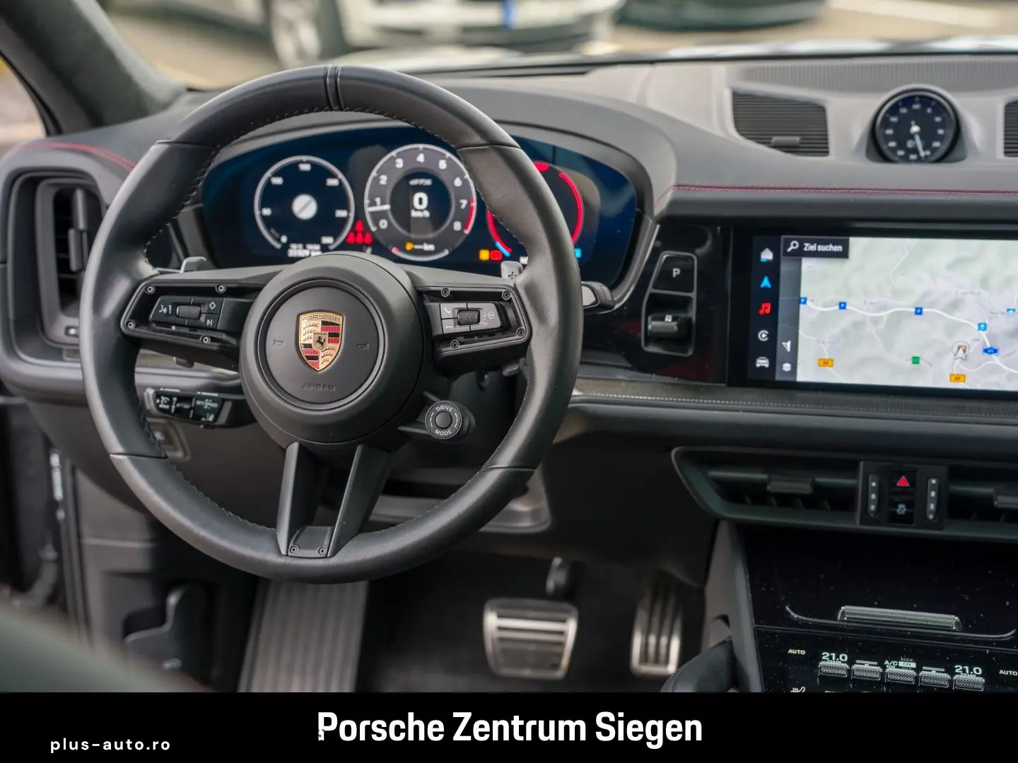 PORSCHE Cayenne GTS Coupe AHK Hinterachslenkung Head-Up