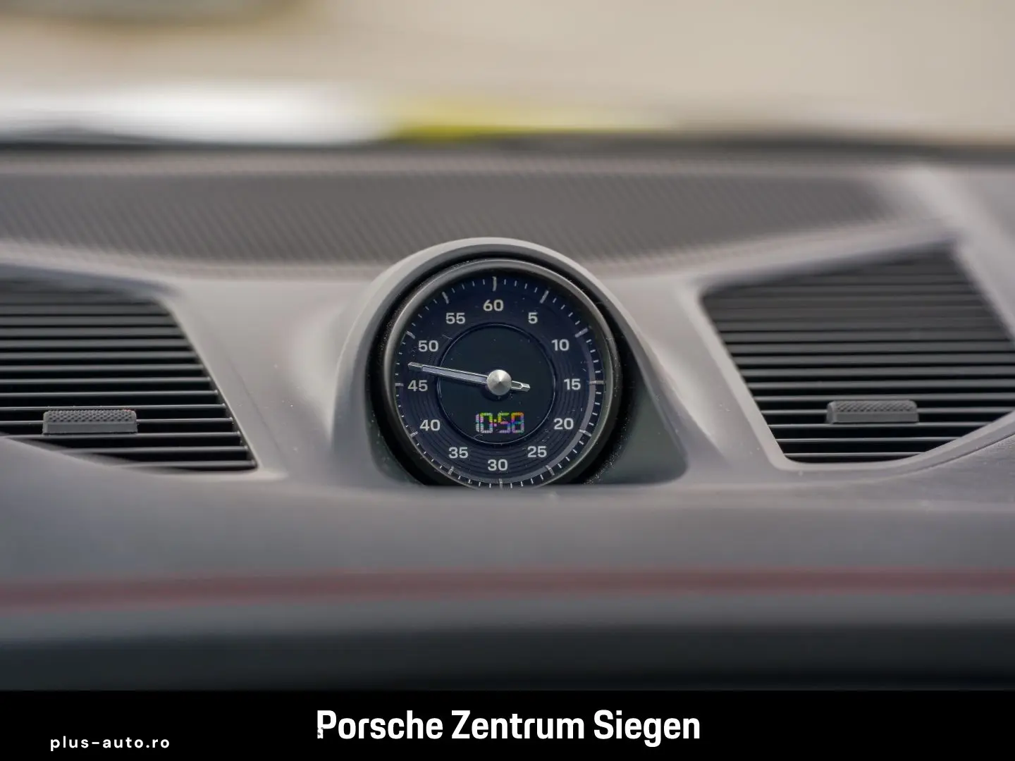 PORSCHE Cayenne GTS Coupe AHK Hinterachslenkung Head-Up