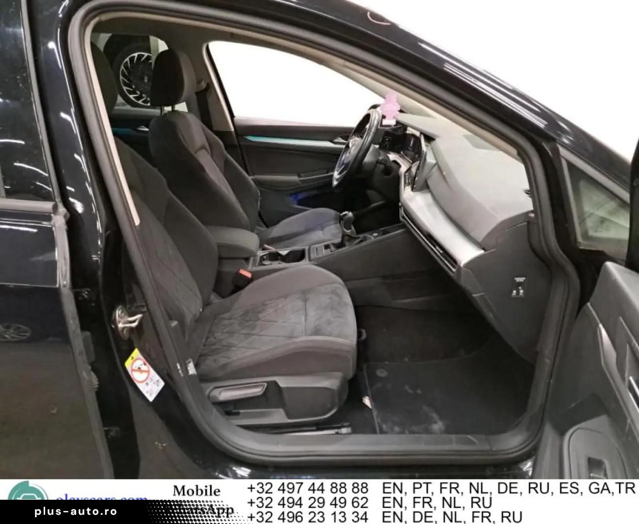 VW Golf 2.0 TDI Life LED Virtual CarPlay Navi Leat