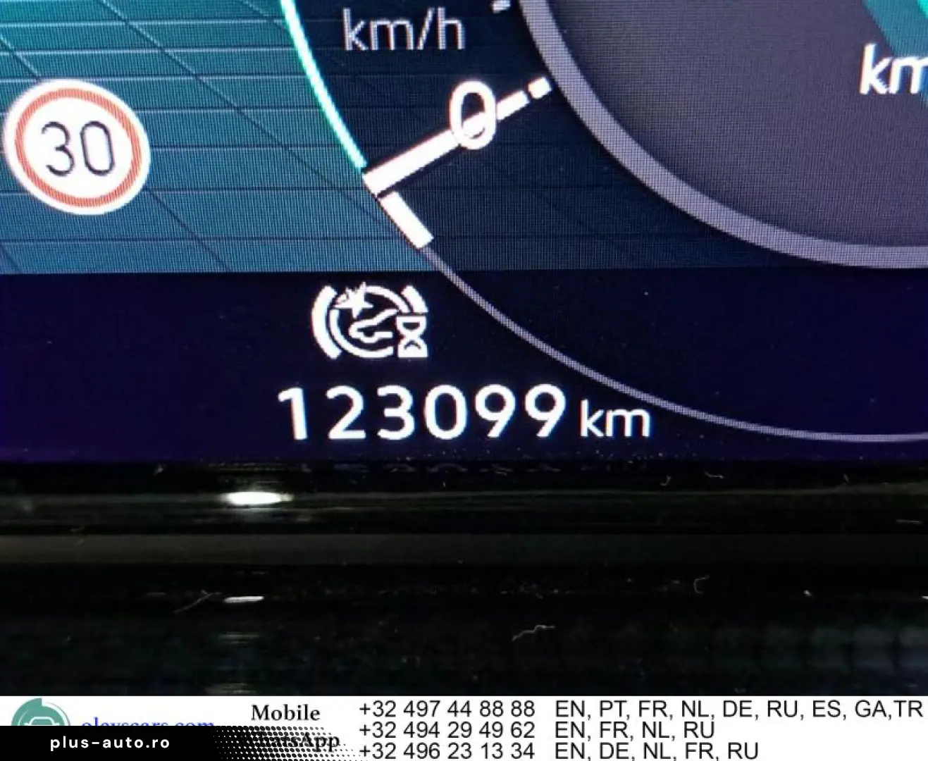 VW Golf 2.0 TDI Life LED Virtual CarPlay Navi Leat