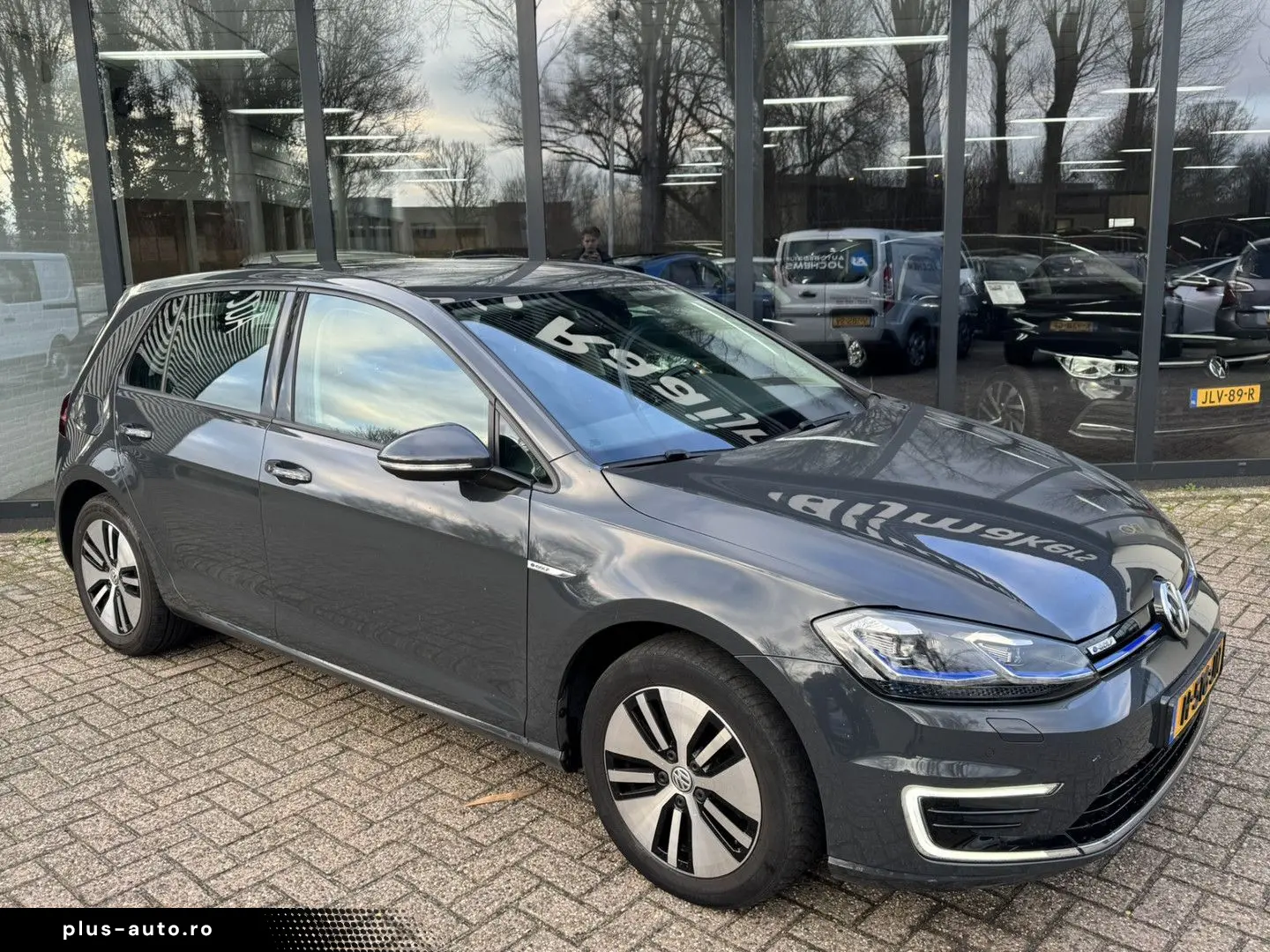 VW Golf e-Golf  Navi Camera