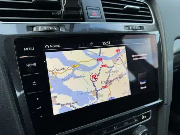 VW Golf e-Golf  Navi Camera