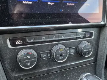 VW Golf e-Golf  Navi Camera