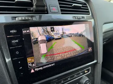 VW Golf e-Golf  Navi Camera