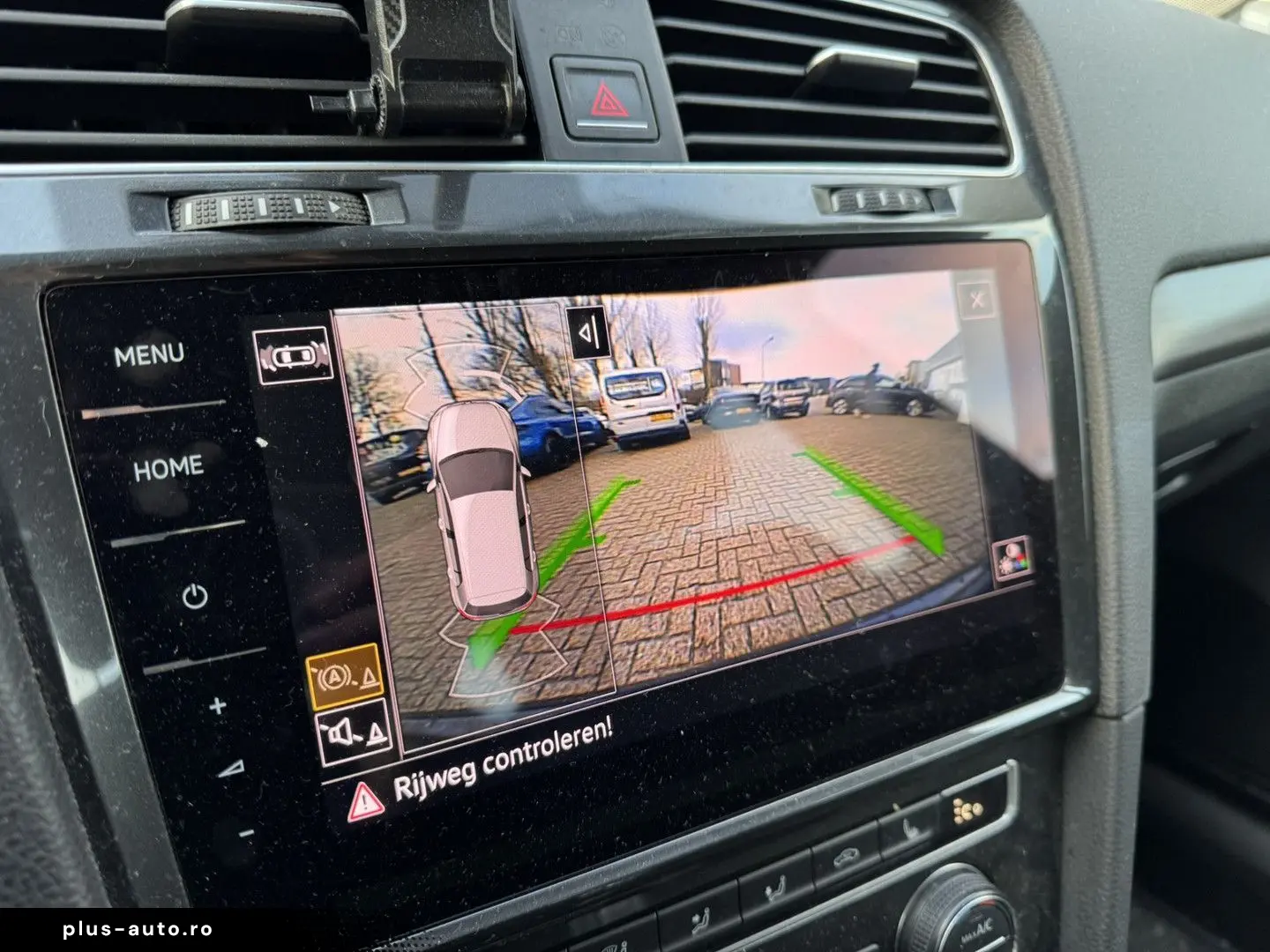 VW Golf e-Golf  Navi Camera