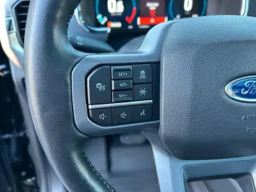 FORD F 150 Ti-VCT V8 Flex-Fuel LARIAT Double Cab