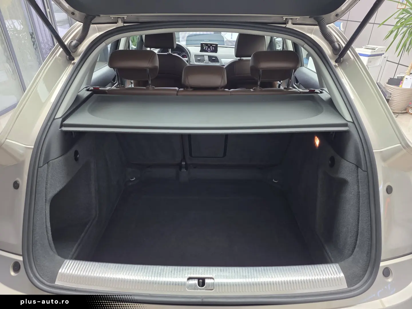 Audi Q3 2.0TDI  Quattro   Automat