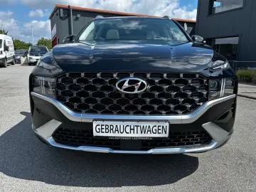 HYUNDAI Santa Fe Signature Plug-In Hybrid 4WD