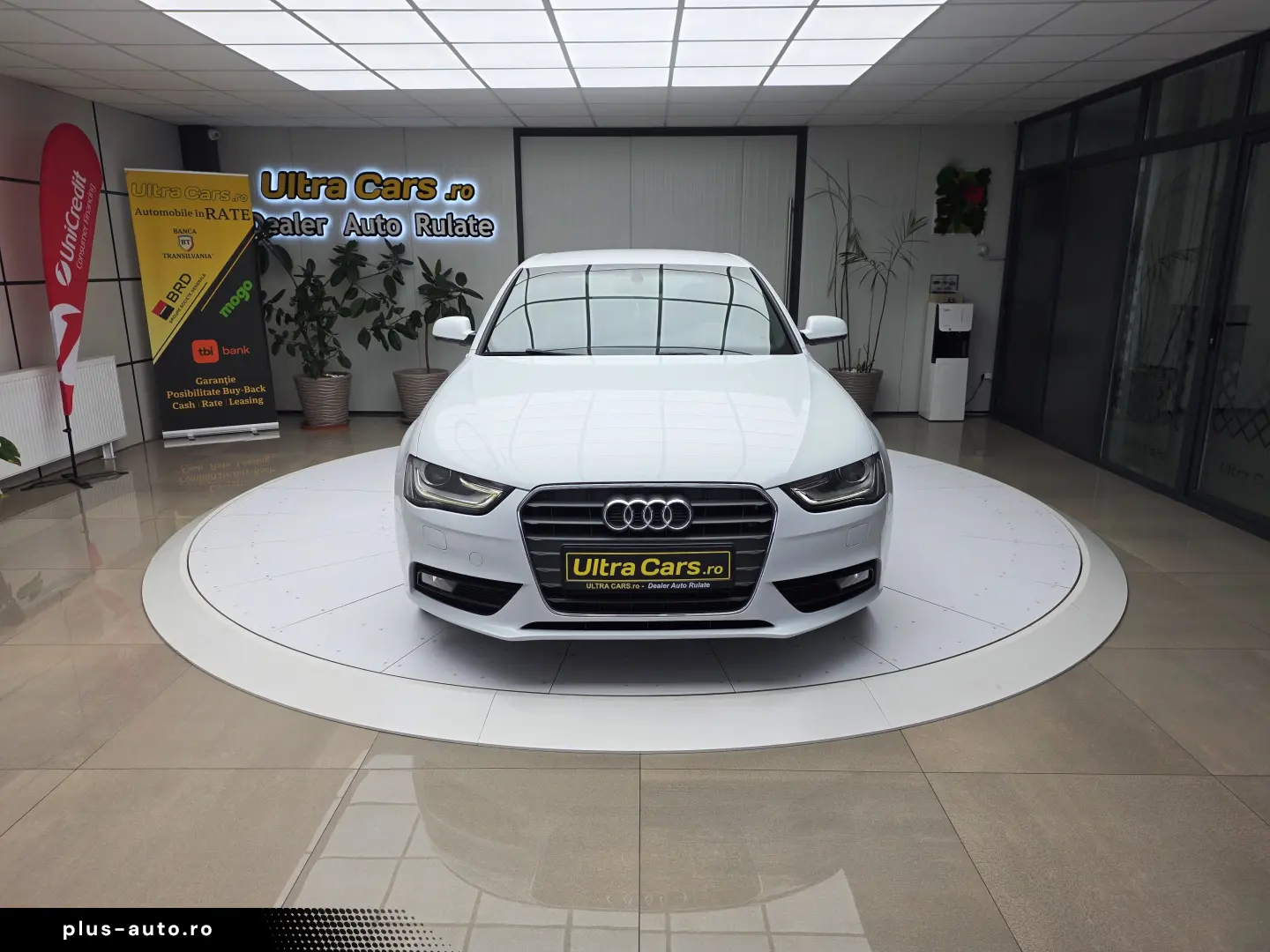 Audi A4 2.0TDI   177cp  S-Line