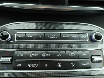 HYUNDAI Santa Fe 1.6 T-GDI Prime Hybrid 4WD 360  Head-Up