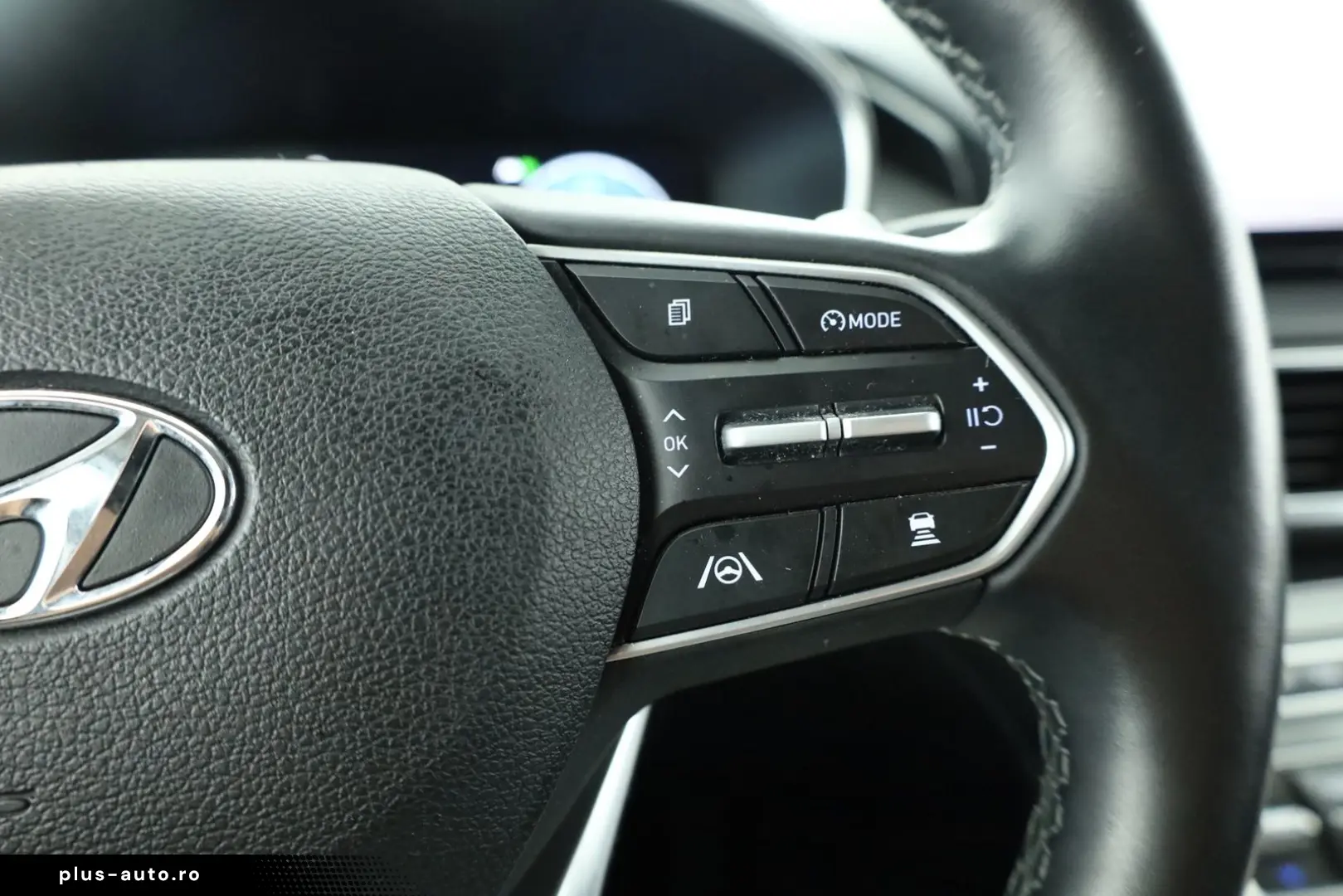 HYUNDAI Santa Fe 1.6 T-GDI Prime Hybrid 4WD 360  Head-Up