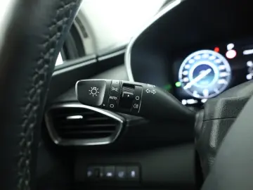 HYUNDAI Santa Fe 1.6 T-GDI Prime Hybrid 4WD 360  Head-Up