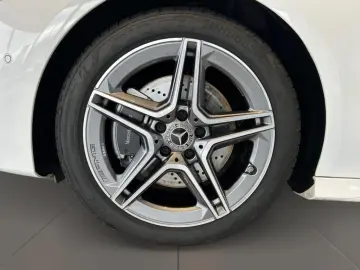 MERCEDES-BENZ CLA 200 Coupe  AMG Pano