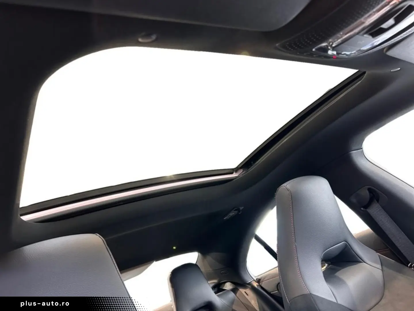 MERCEDES-BENZ CLA 200 Coupe  AMG Pano