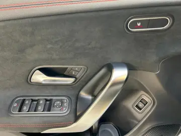 MERCEDES-BENZ CLA 200 Coupe  AMG Pano