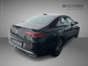 MERCEDES-BENZ CLA 200 Coupé AMG Line  LED Pano Keyless