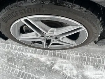 MERCEDES-BENZ CLA 200 Coupé AMG Line  LED Pano Keyless