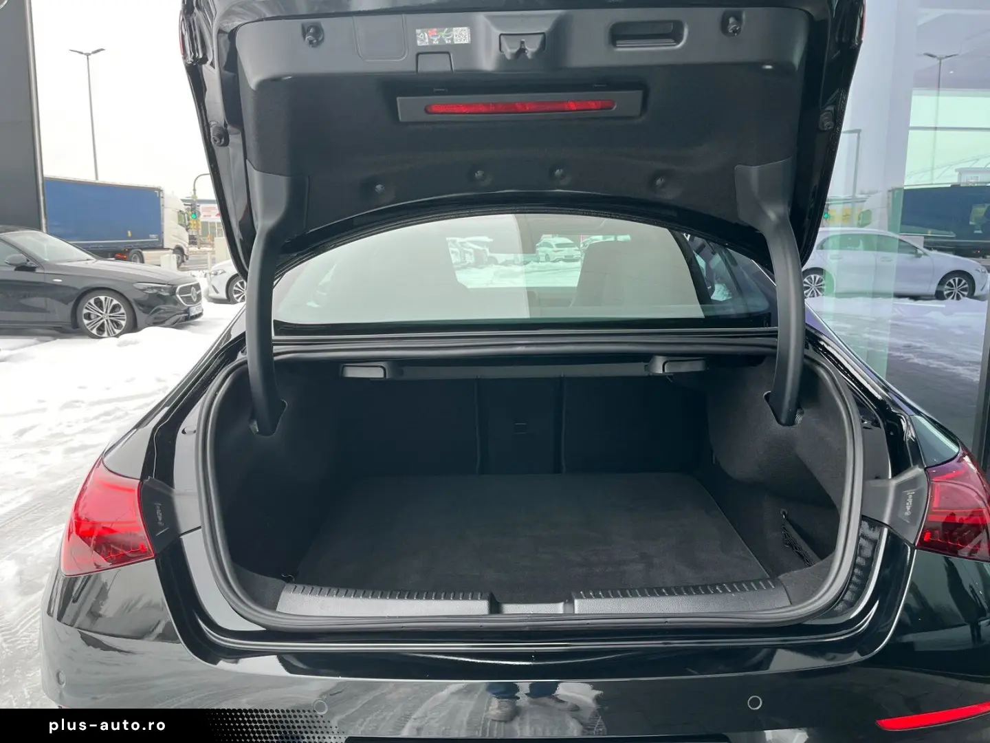 MERCEDES-BENZ CLA 200 Coupé AMG Line  LED Pano Keyless