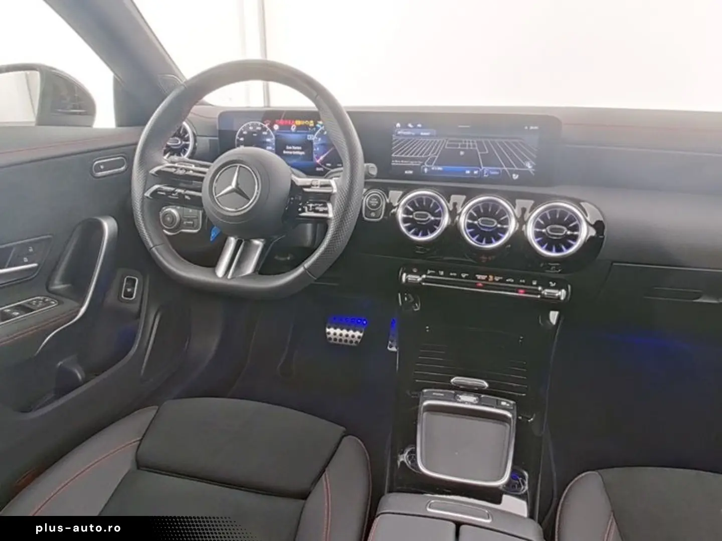 MERCEDES-BENZ CLA 200 AMG   Pano  Nightcolor