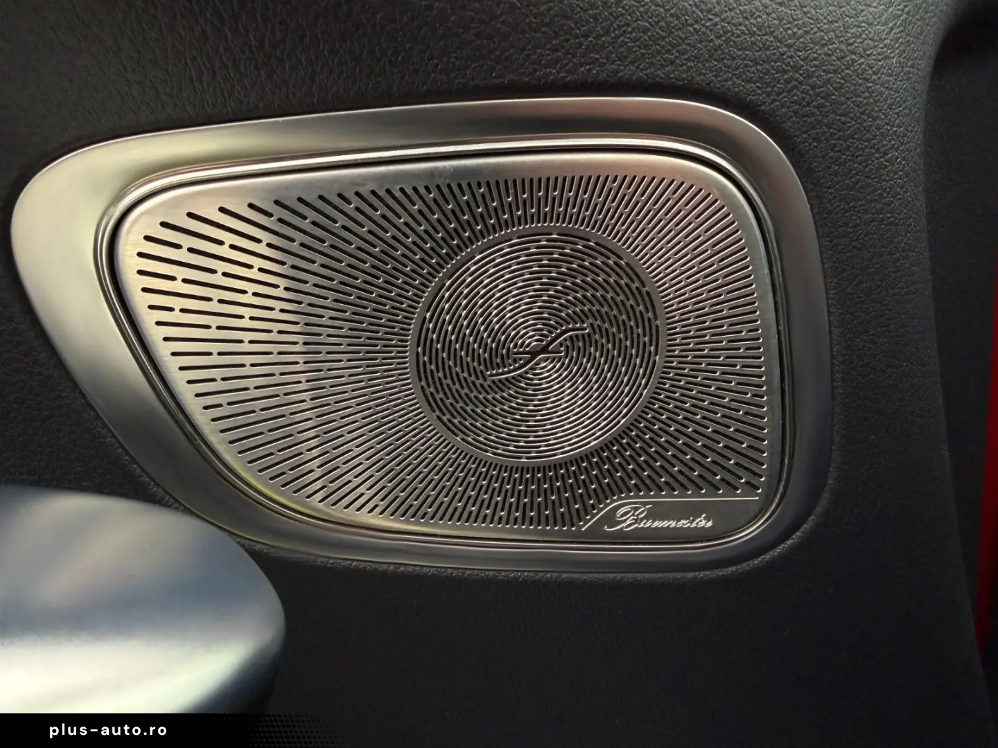 MERCEDES-BENZ GLC 300e AMG Line 4-Matic