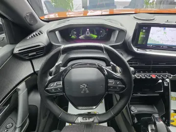 Peugeot 2008 1.5 Blue HDI   Euro 6   GT Line