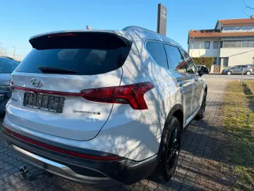 HYUNDAI SANTA FE 1.6 T Plug-in 4WD Prime Assist Pano WR