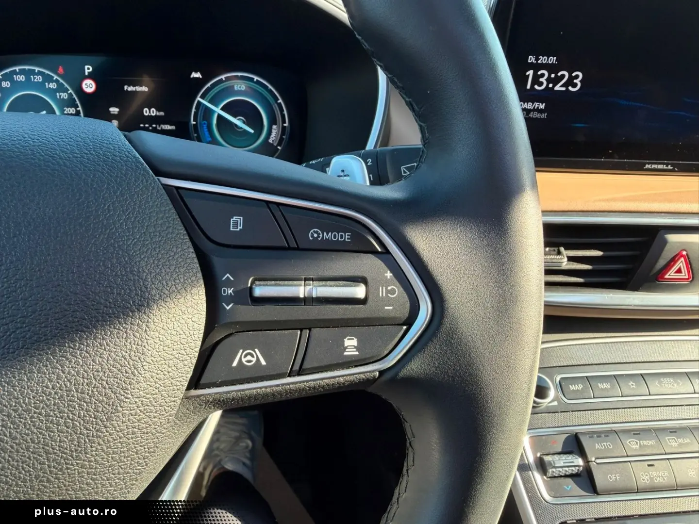 HYUNDAI SANTA FE 1.6 T Plug-in 4WD Prime Assist Pano WR