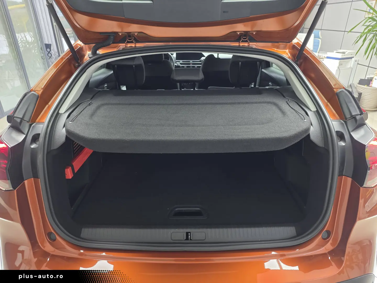 Citroen C4 1.2 PureTech Shine   Euro 6