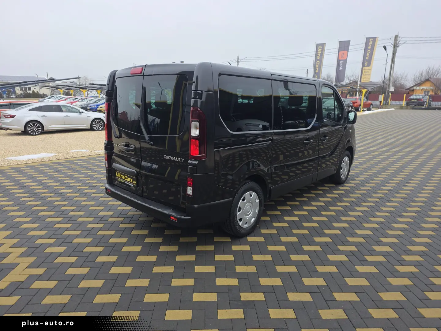 Renault Trafic 2.0 dCi   145 cp   Automat   Euro 6