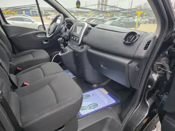 Renault Trafic 2.0 dCi   145 cp   Automat   Euro 6