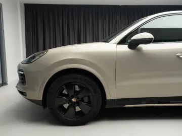 Porsche Cayenne S  Panoramic  Chrono plus