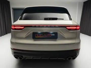 Porsche Cayenne S  Panoramic  Chrono plus