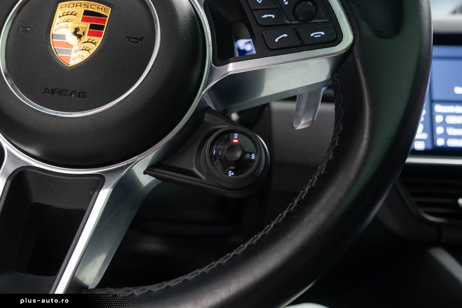 Porsche Cayenne S  Panoramic  Chrono plus