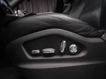 Porsche Cayenne S  Panoramic  Chrono plus