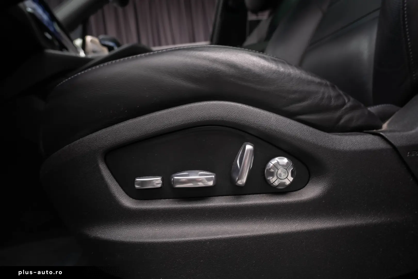 Porsche Cayenne S  Panoramic  Chrono plus