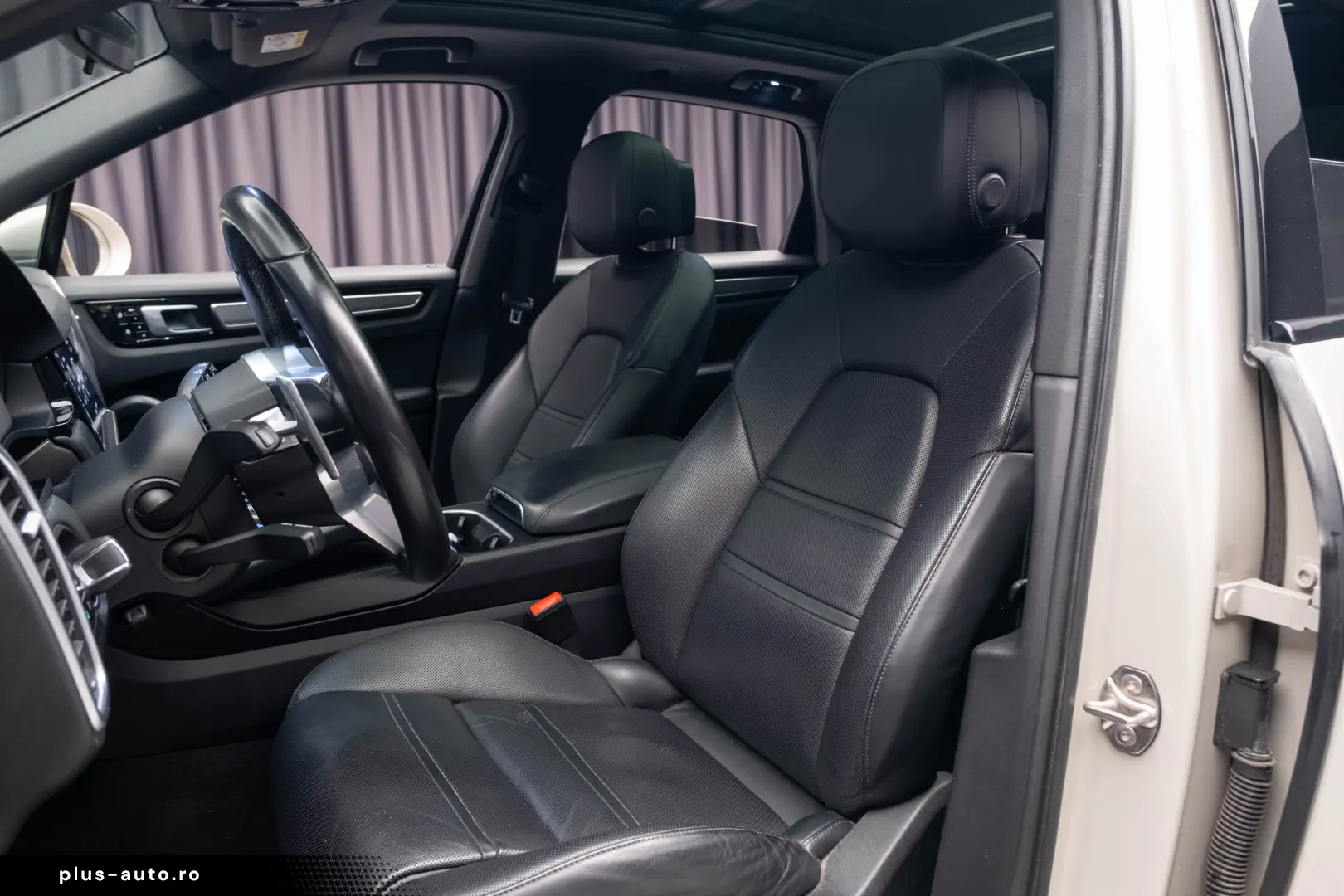 Porsche Cayenne S  Panoramic  Chrono plus