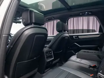 Porsche Cayenne S  Panoramic  Chrono plus