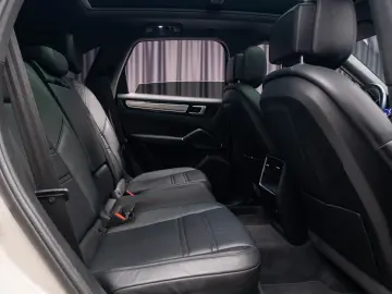 Porsche Cayenne S  Panoramic  Chrono plus