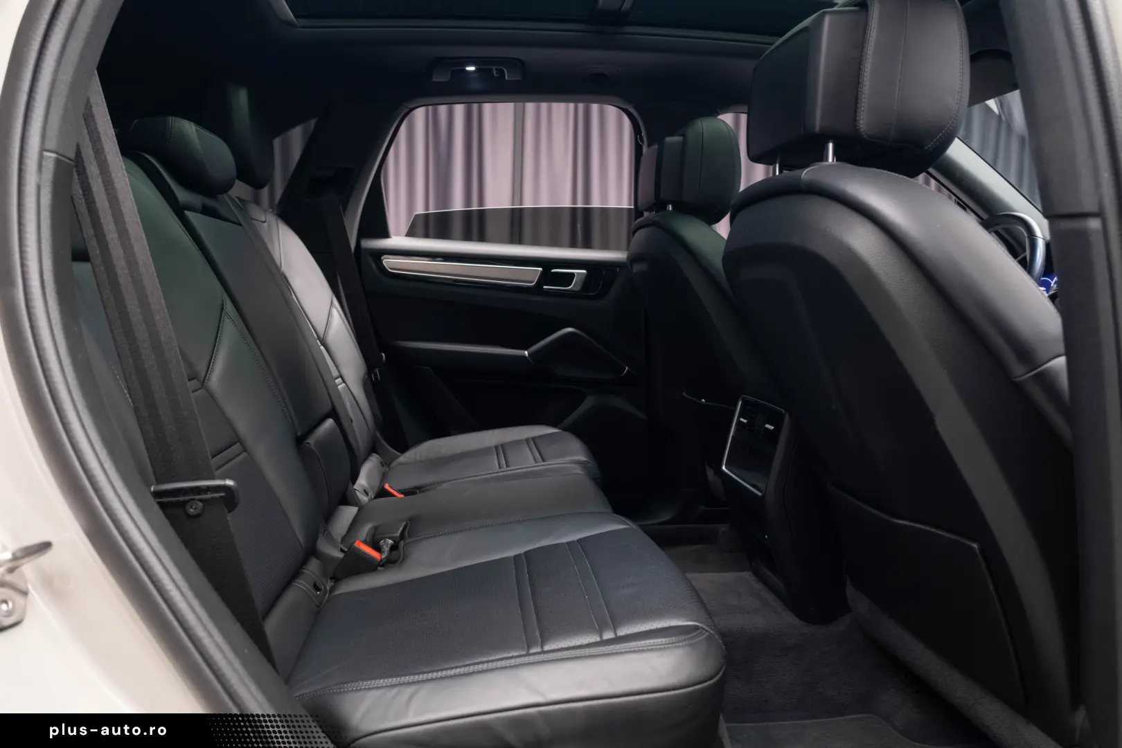 Porsche Cayenne S  Panoramic  Chrono plus