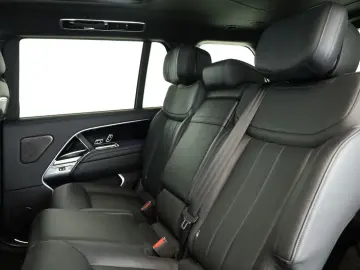 LAND ROVER Range Rover D350 Autobiography LWB 7 Pano AHK 23