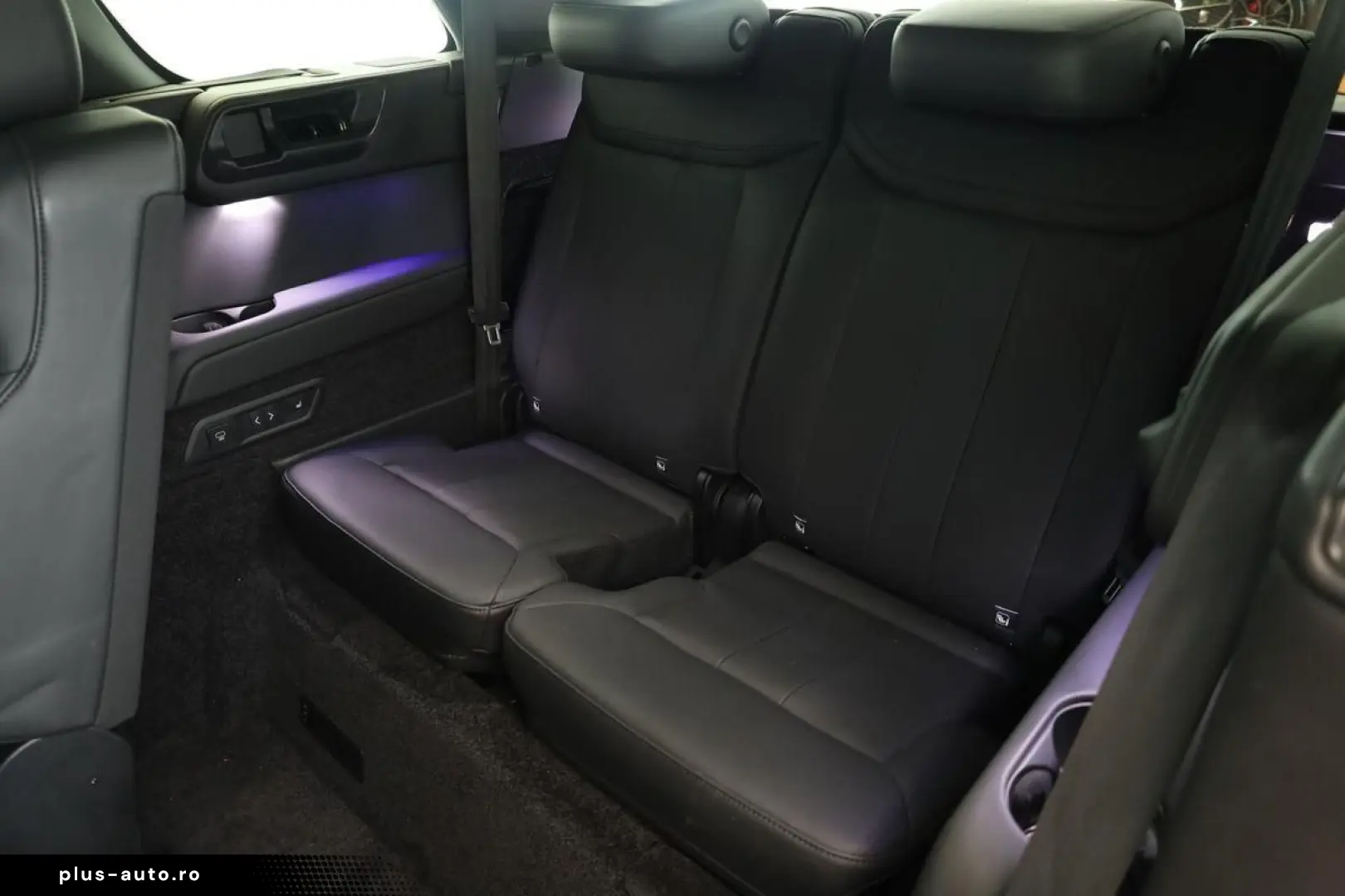 LAND ROVER Range Rover D350 Autobiography LWB 7 Pano AHK 23