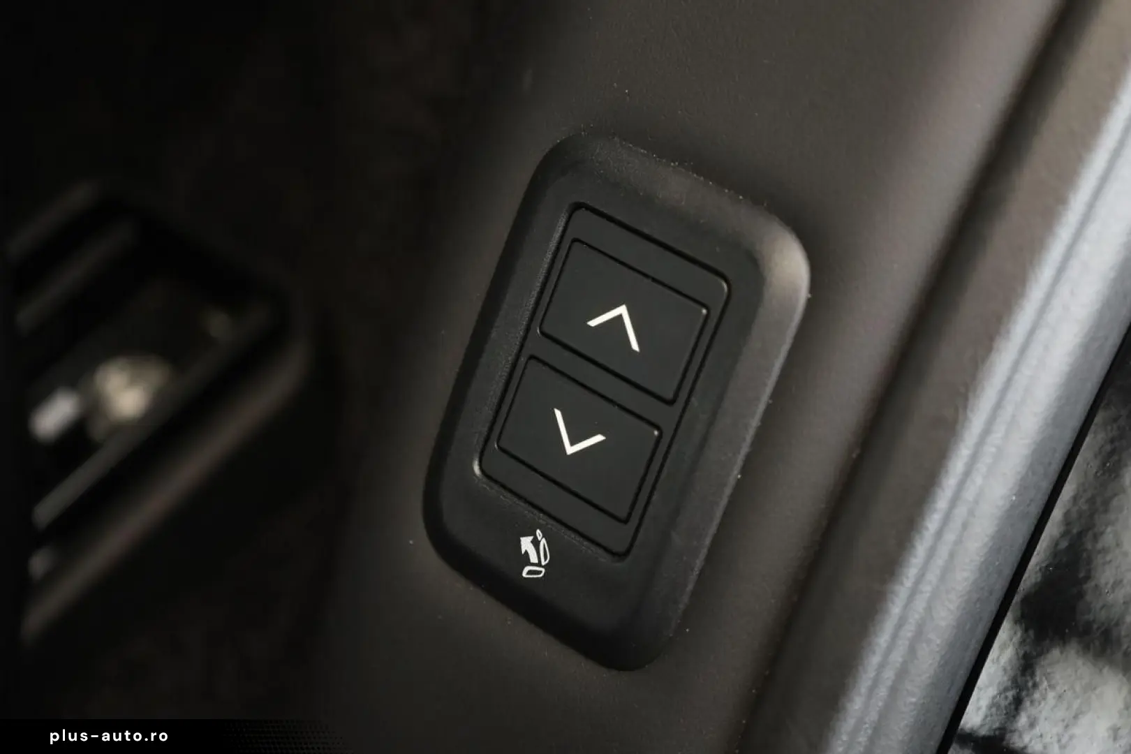 LAND ROVER Range Rover D350 Autobiography LWB 7 Pano AHK 23