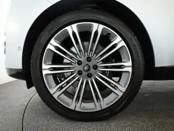 LAND ROVER Range Rover D350 Autobiography LWB 7 Pano AHK 23